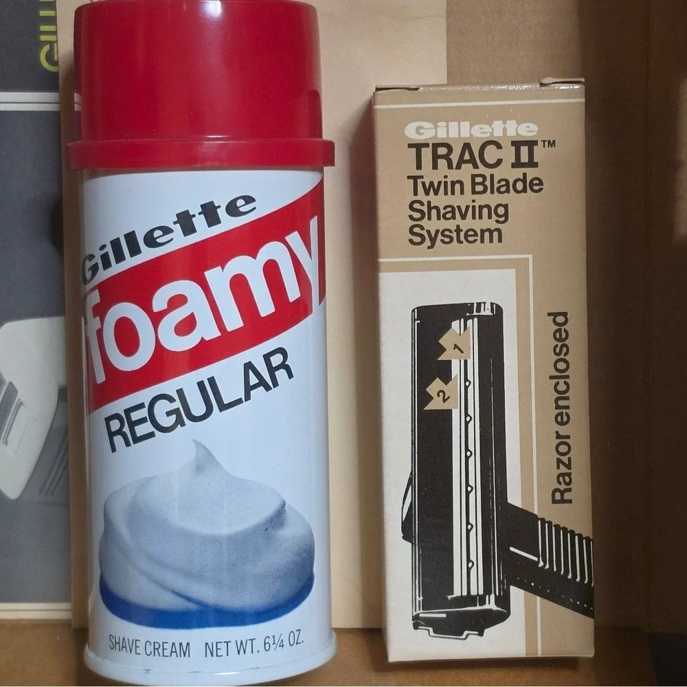Vintage Gillette Hot Shave System Model GSM-3 with Trac II Razor NEW